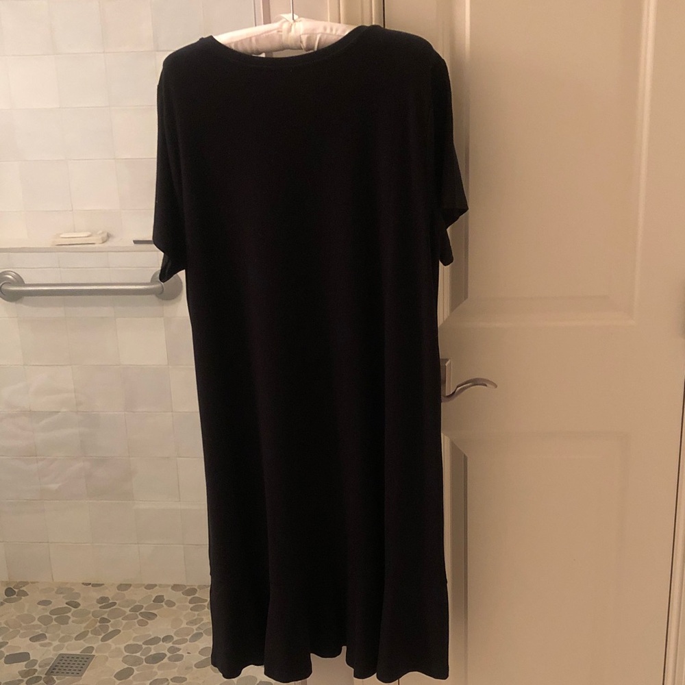 Isaac Mizrahi t-shirt dress - Picture 3 of 4